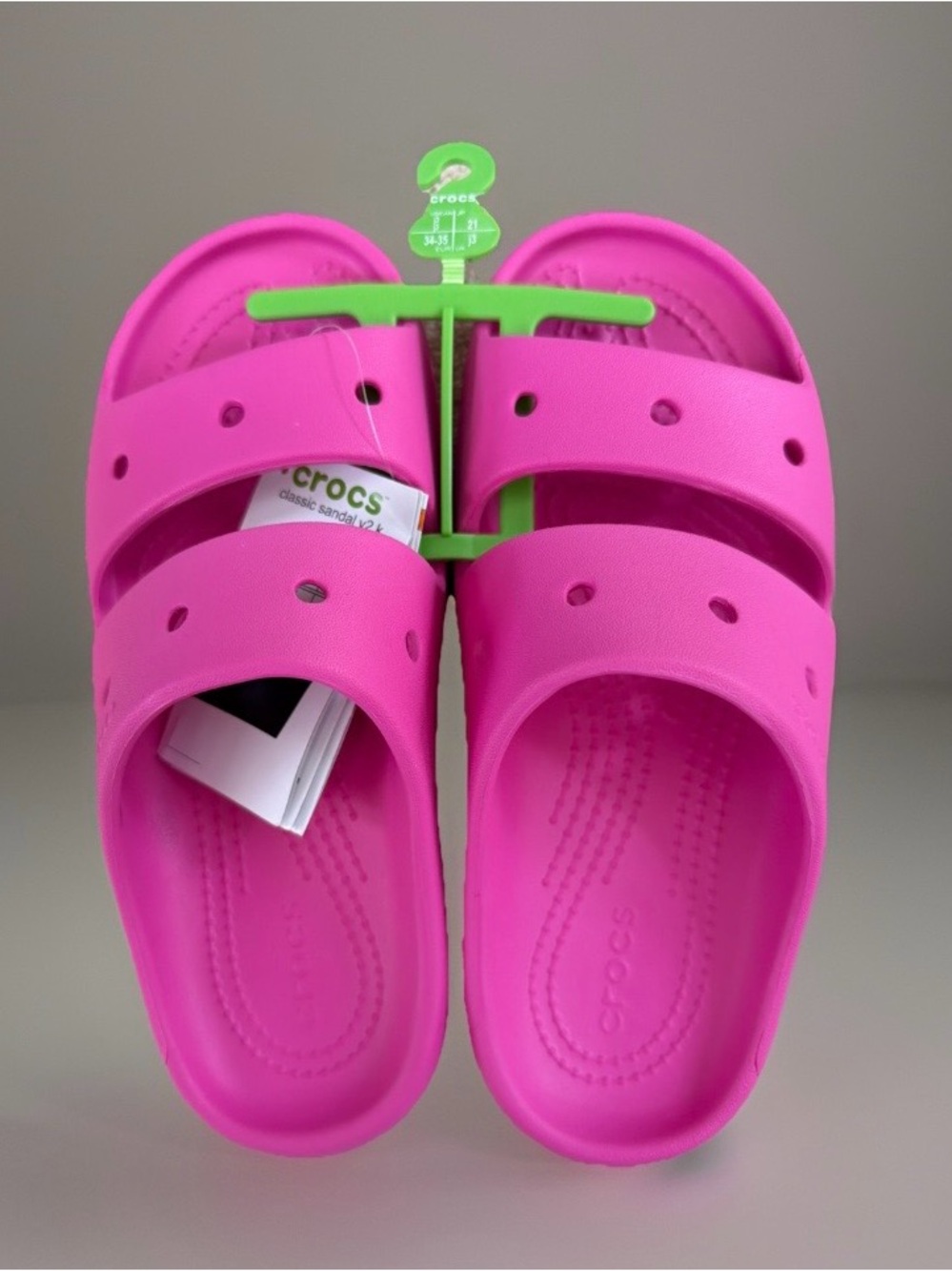 NEW ✨ Crocs Classic Sandal Juice J3